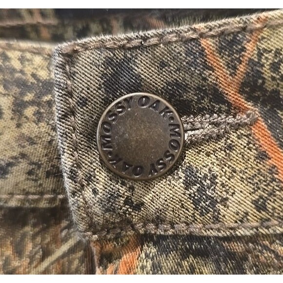Mossy Oak Brush Camo Pants Womens Size 12 Flare Hunting Woods Outdoors Work - Picture 4 of 5